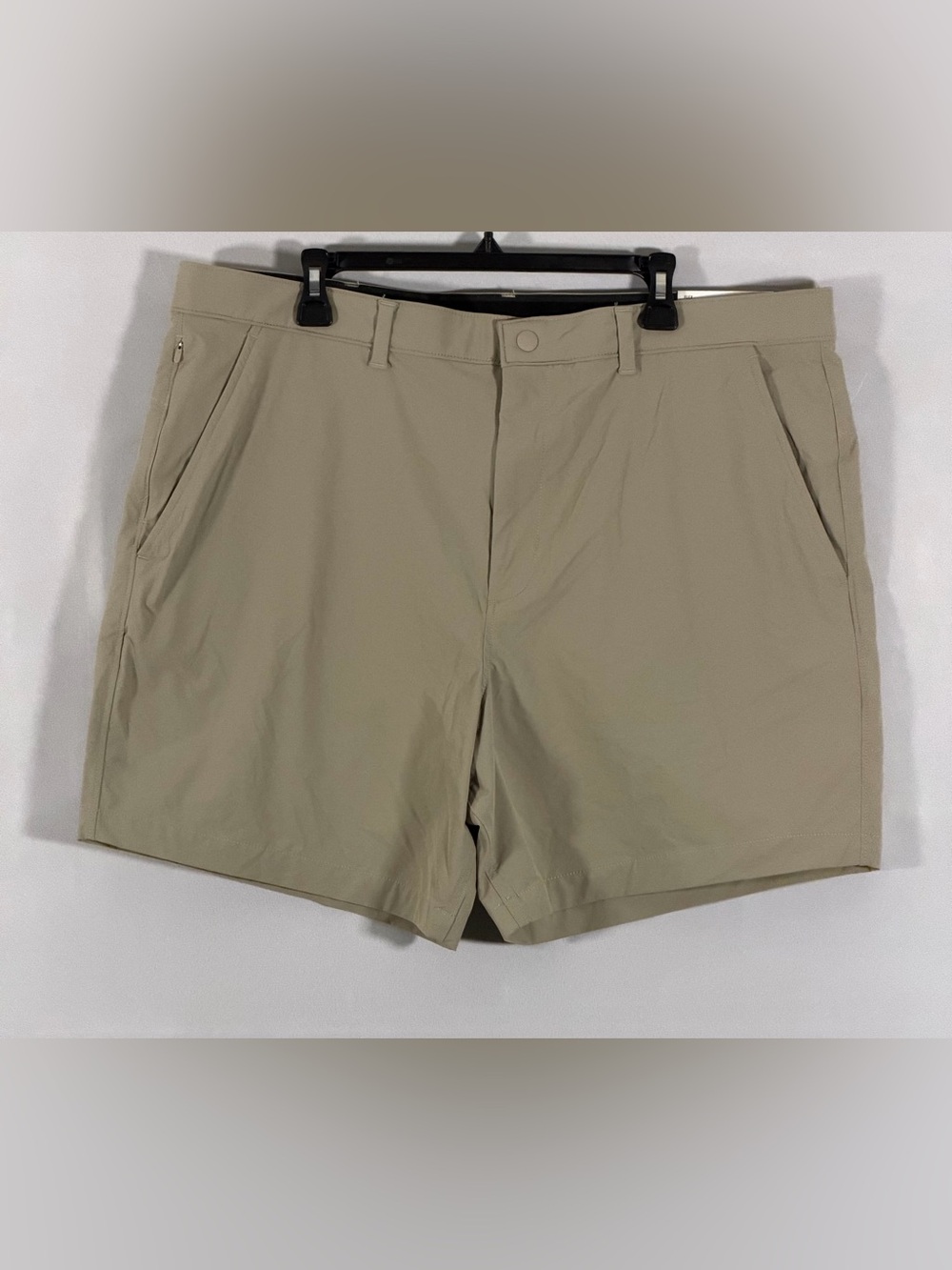 NWT American Eagle 24/7 Flex Club Shorts Taupe Size 38